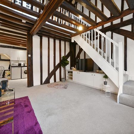 The Stunning Luxury Duplex Of Canterbury Exterior photo