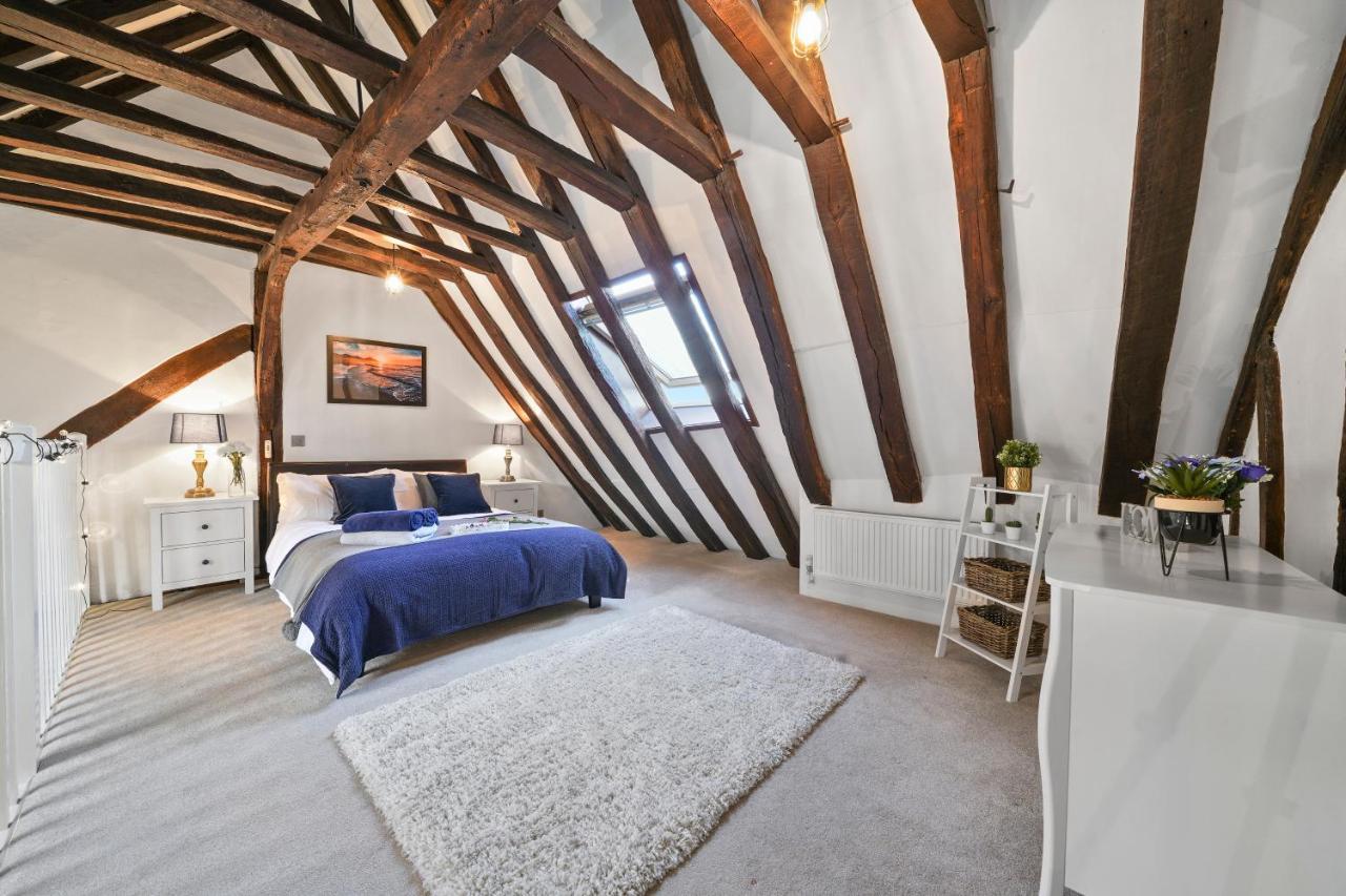 The Stunning Luxury Duplex Of Canterbury Exterior photo