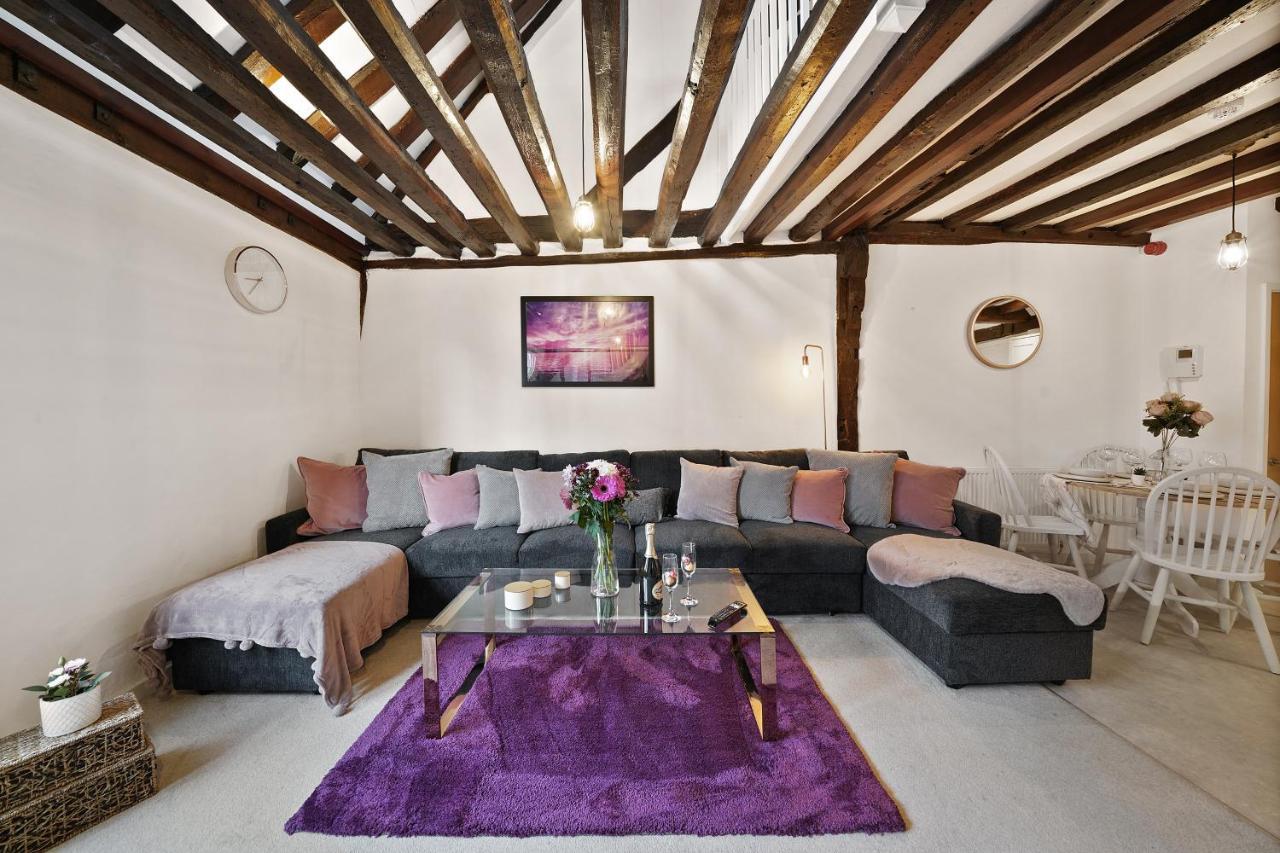 The Stunning Luxury Duplex Of Canterbury Exterior photo